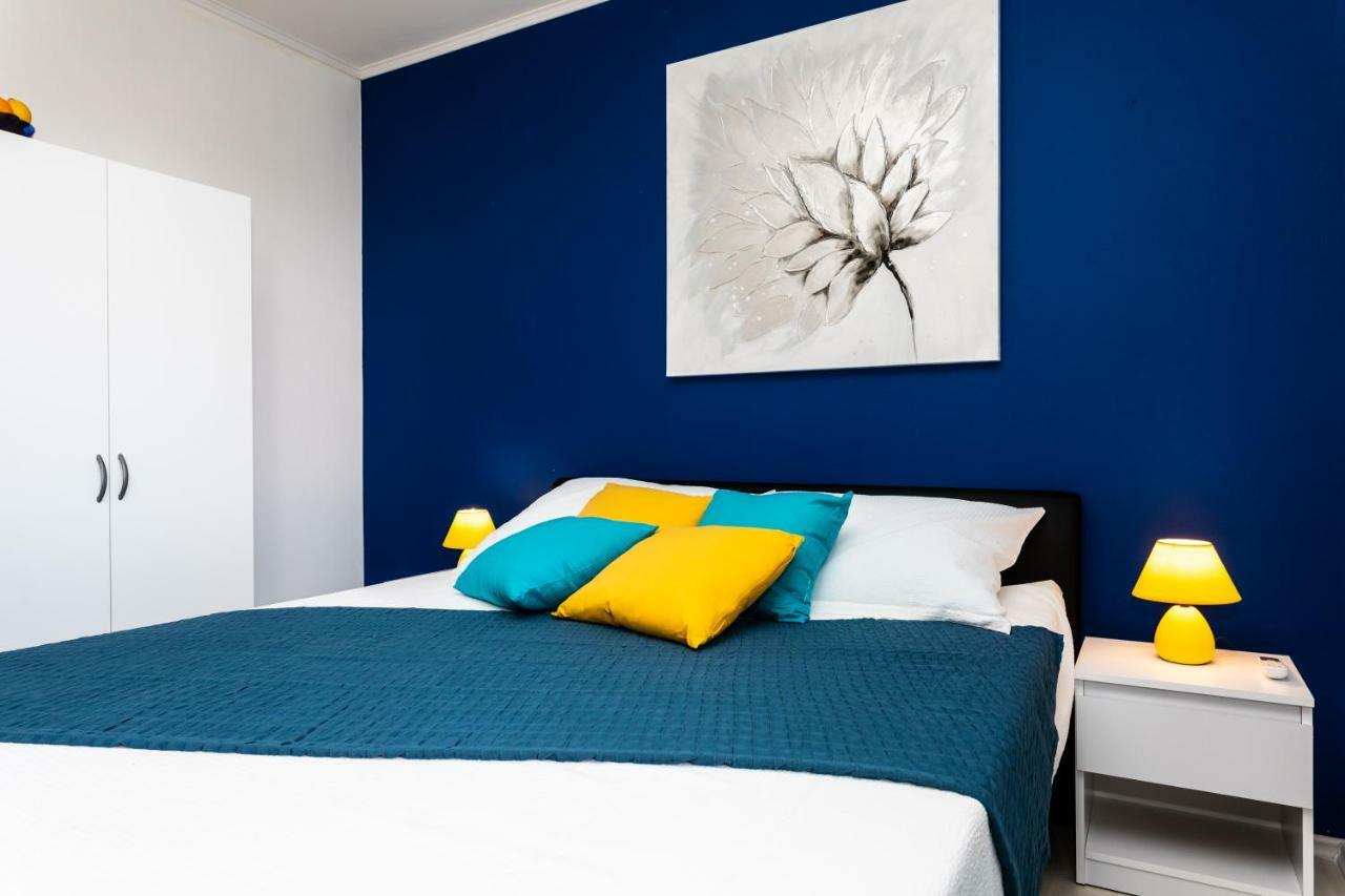 Studio Apartments Gilda Baška Eksteriør billede